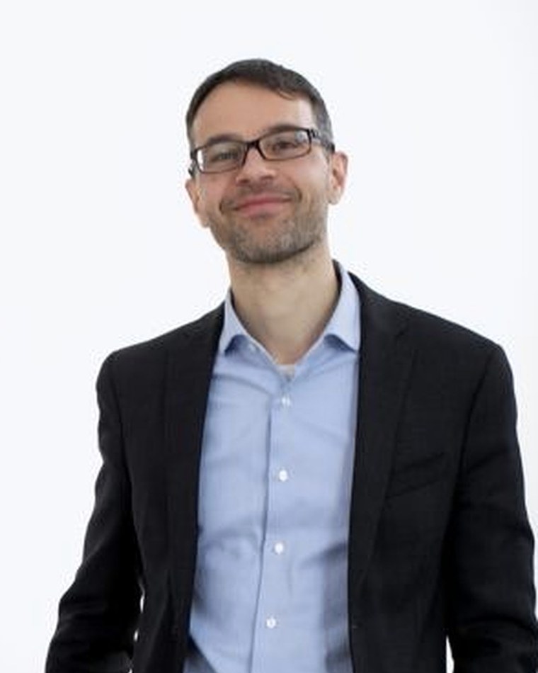 Michele Brizi, agente immobiliare a Rimini